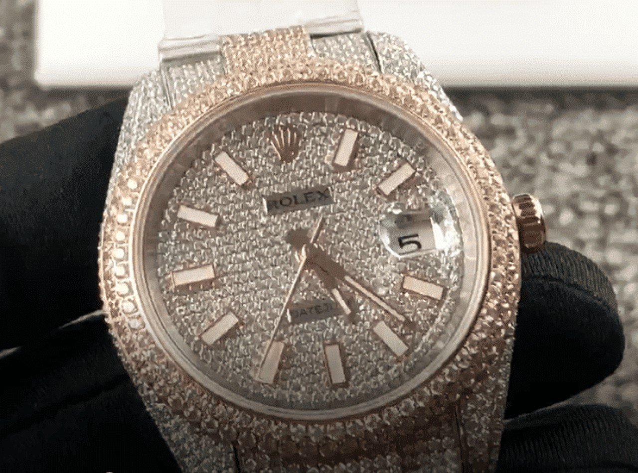  Fully Iced Out Rolex Replica 
