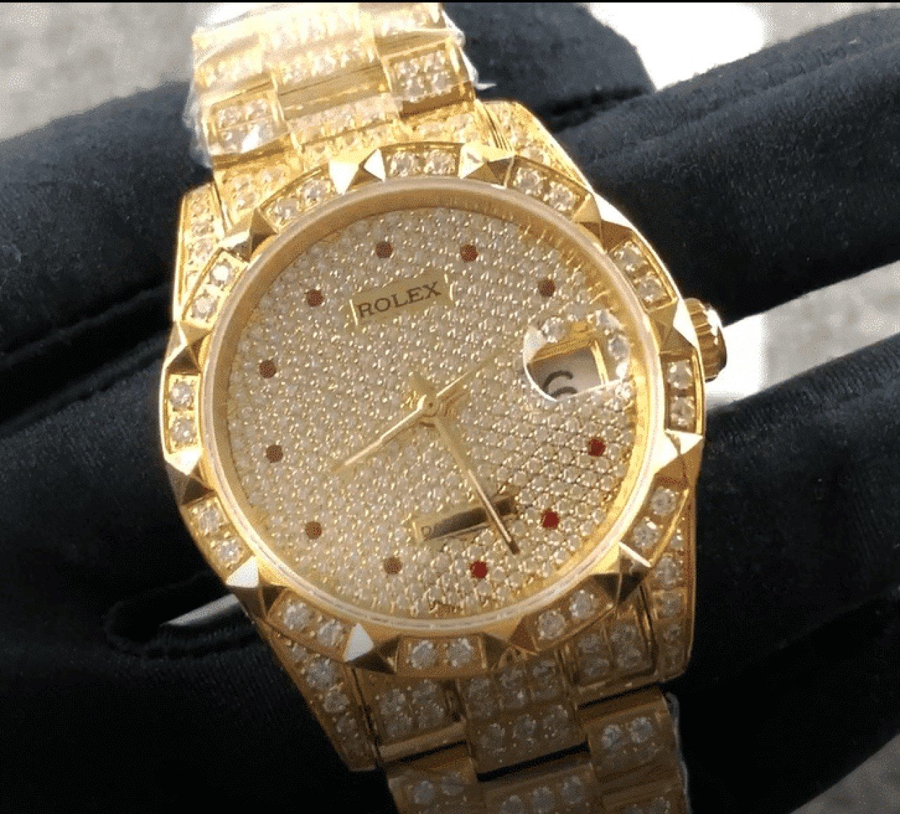  Rolex Gold Full Diamond Replica 