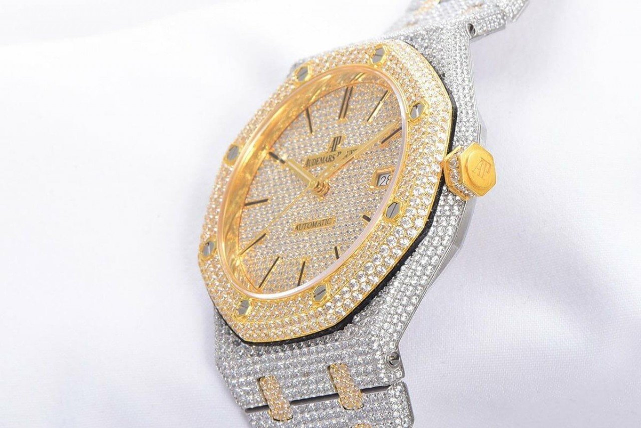  Audemars Piguet Royal Oak Iced Out Yellow Gold Replica 